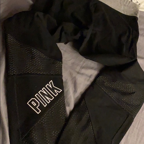 Pink leggings/yoga pants size small - Picture 8 of 10